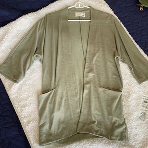 Artitzia loose fit cardigan